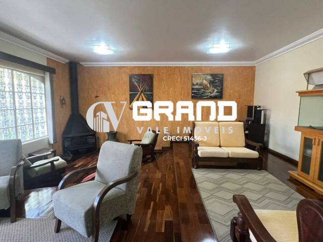 Casa para Venda em São José dos Campos - 4