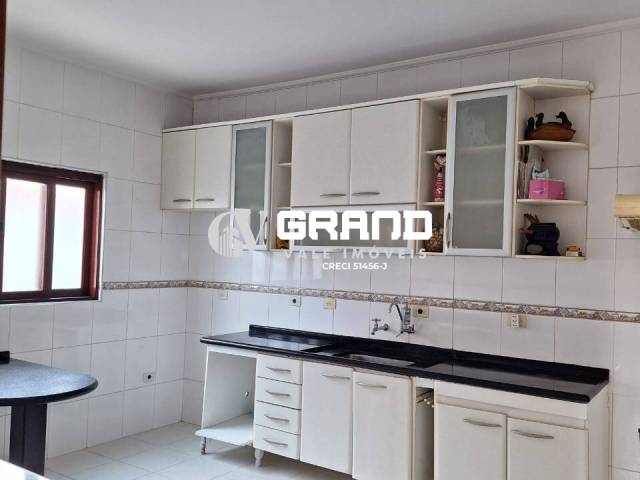 Casa em condomínio para Venda em São José dos Campos - 3