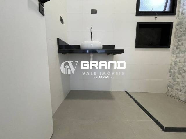 Casa para Venda em Jacareí - 5