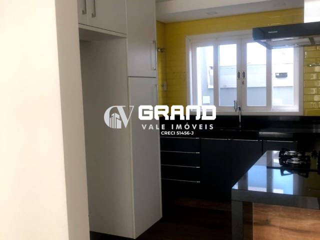 Casa em condomínio para Venda em São José dos Campos - 4