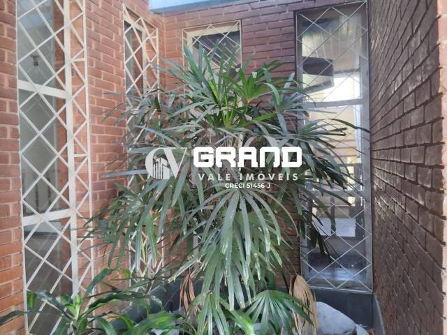 Casa para Venda em São José dos Campos - 4