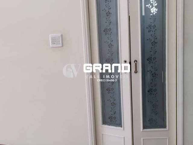 Apartamento para Venda em São José dos Campos - 3