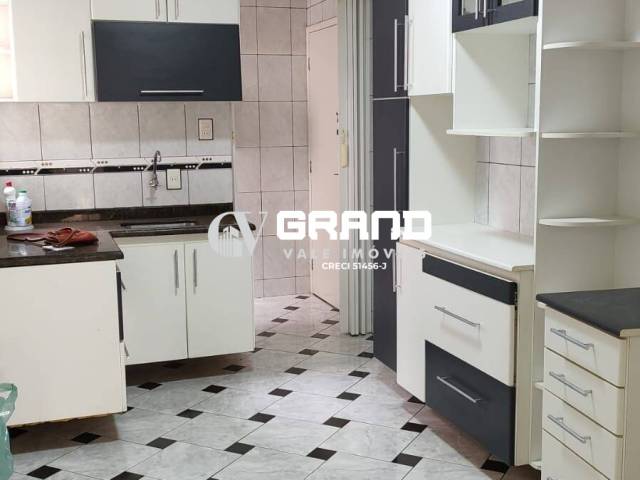 Apartamento para Venda em São José dos Campos - 4