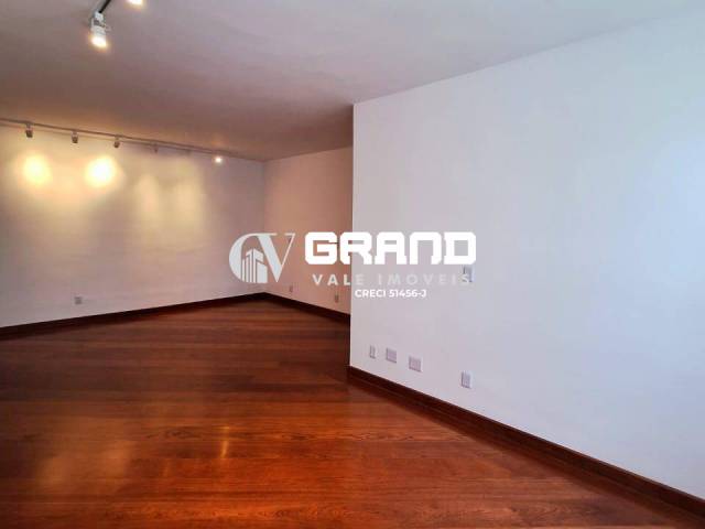 Apartamento para Venda em São José dos Campos - 3