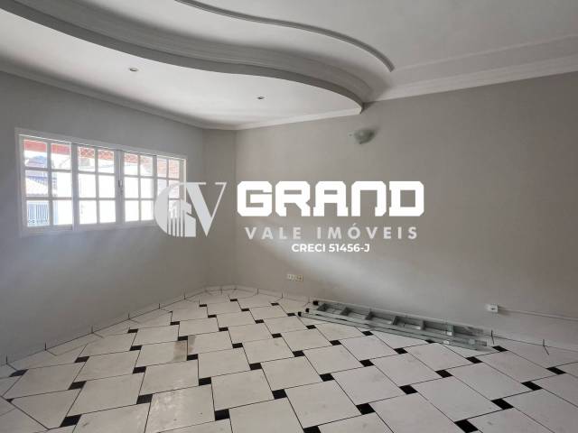 Sobrado para Venda em São José dos Campos - 4