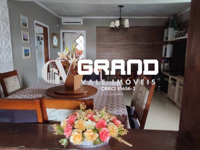 Casa para Venda em São José dos Campos - 4