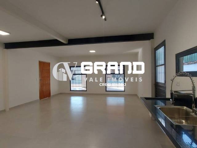 Casa para Venda em São José dos Campos - 4