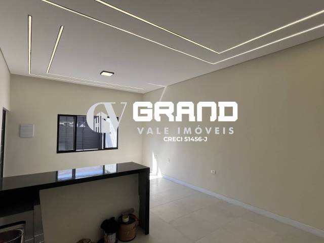 Casa para Venda em São José dos Campos - 4