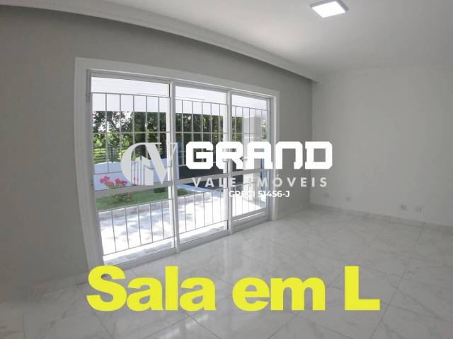 Casa para Venda em São José dos Campos - 5