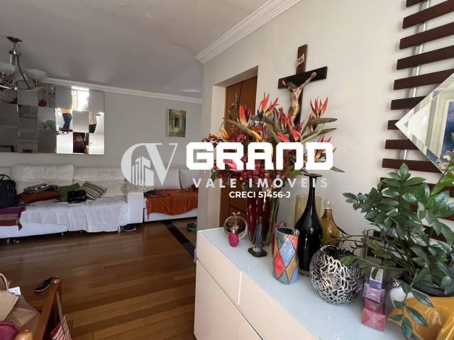 Casa para Venda em São José dos Campos - 5