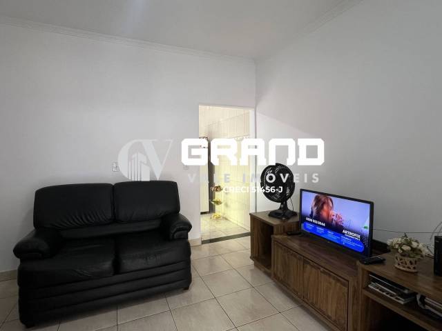 Casa para Venda em São José dos Campos - 4