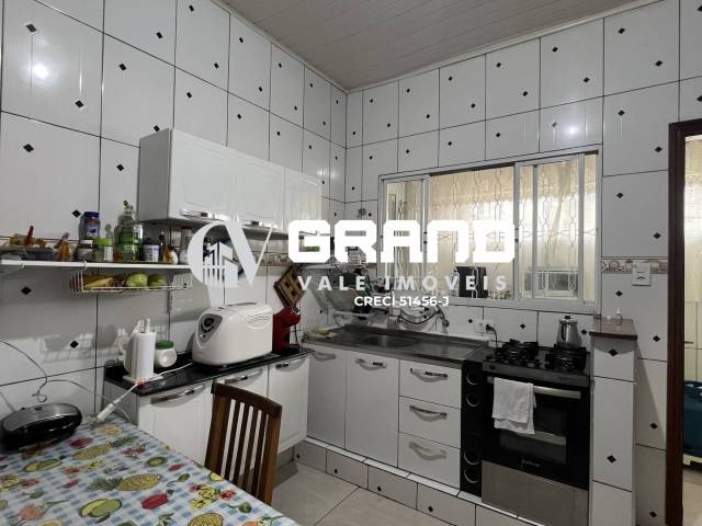 Casa para Venda em São José dos Campos - 5