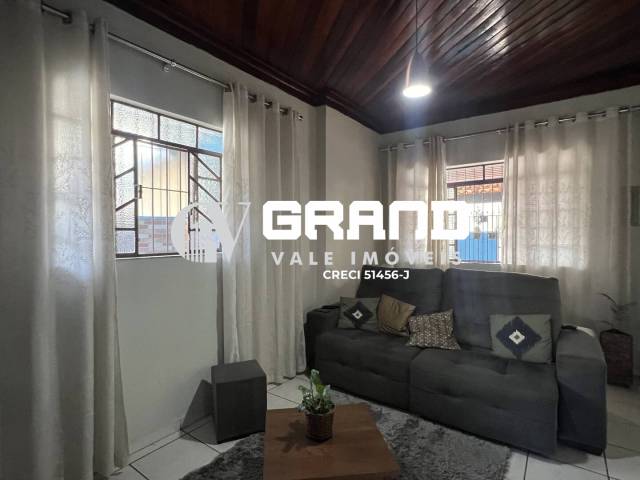 Casa para Venda em São José dos Campos - 4