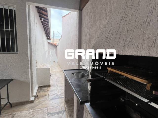 Casa para Venda em São José dos Campos - 4