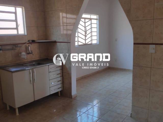 Casa para Venda em São José dos Campos - 4