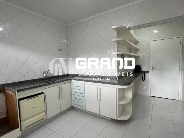 Apartamento para Venda em São José dos Campos - 4