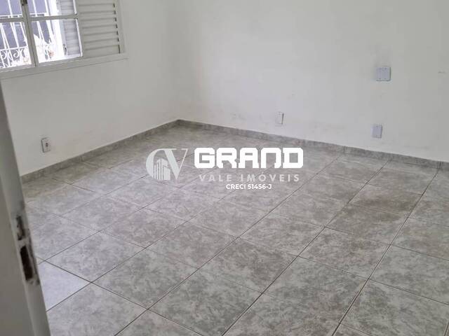 Casa para Locação em São José dos Campos - 4