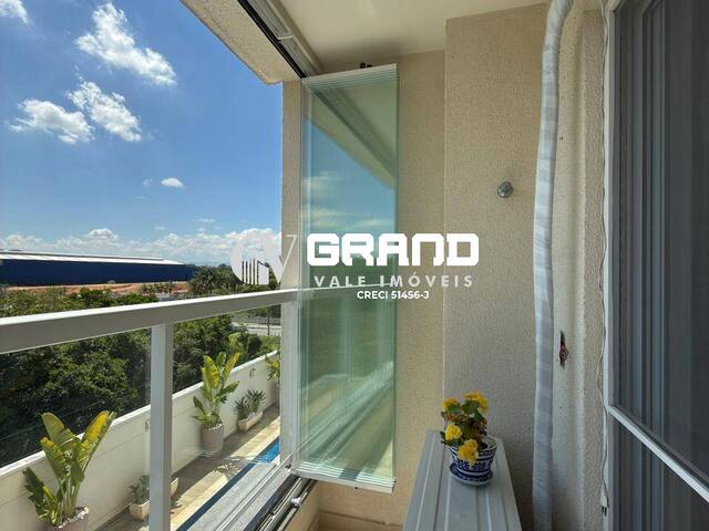 Apartamento para Venda em São José dos Campos - 3