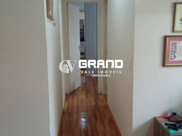 Apartamento para Venda em São José dos Campos - 5