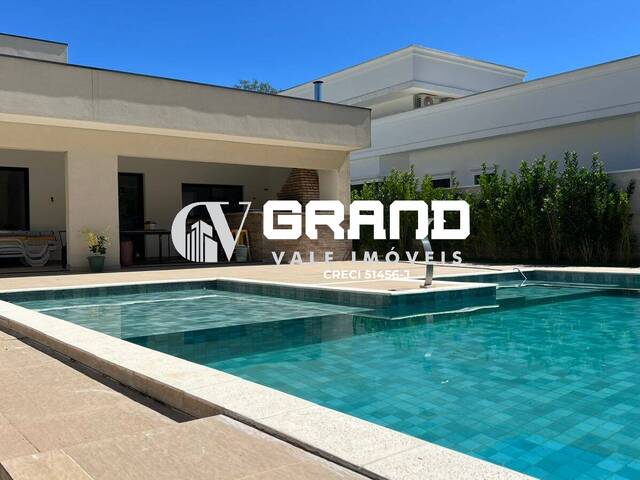 Casa para Venda em Jambeiro - 5