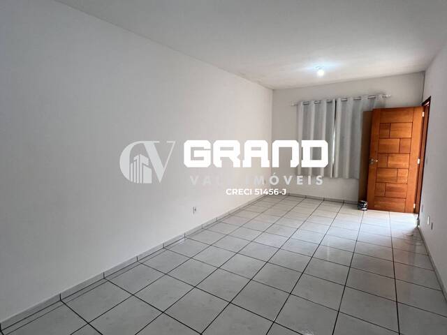 Casa para Venda em São José dos Campos - 2