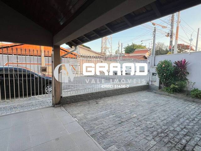 Casa para Venda em São José dos Campos - 3