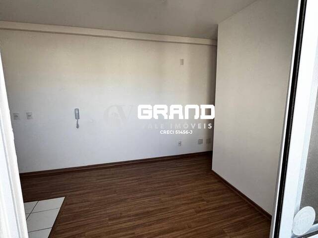 Apartamento para Venda em São José dos Campos - 3