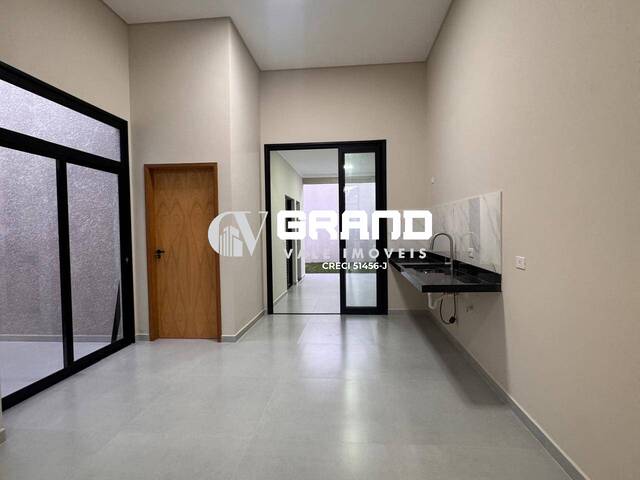Casa para Venda em São José dos Campos - 5