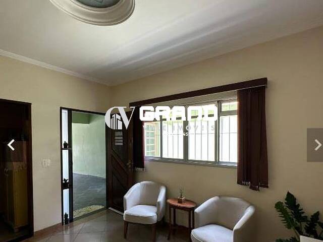 Casa para Venda em São José dos Campos - 2