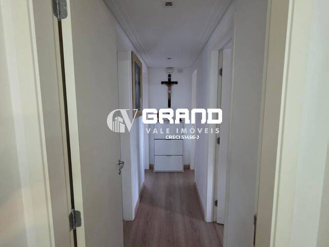 Apartamento para Venda em São José dos Campos - 4