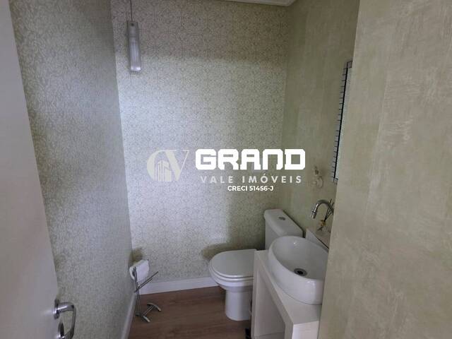Apartamento para Venda em São José dos Campos - 3