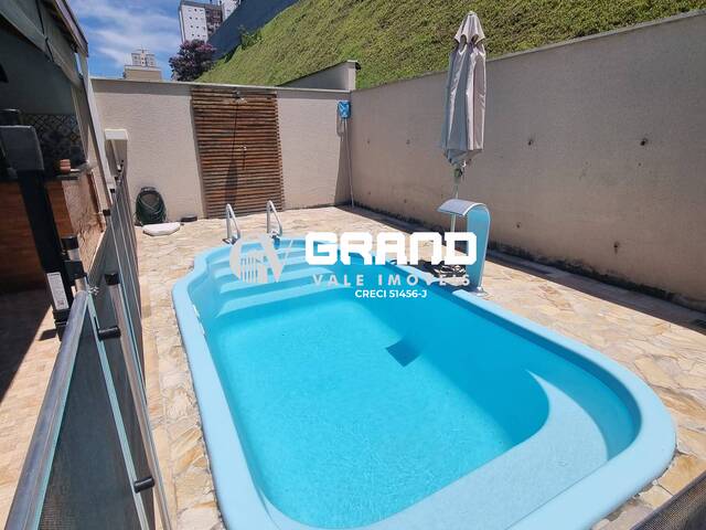 Casa para Venda em São José dos Campos - 4