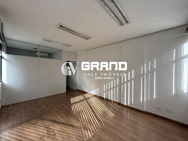 Sala para Venda em São José dos Campos - 2
