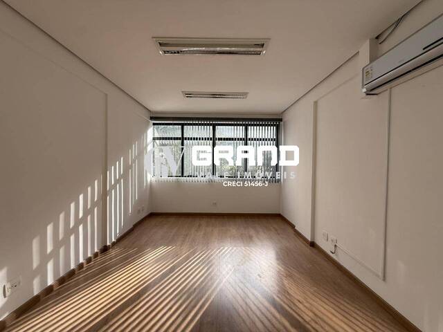 Sala para Venda em São José dos Campos - 3