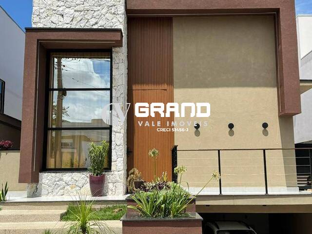 Venda em Condomínio Residencial Fogaça - Jacareí