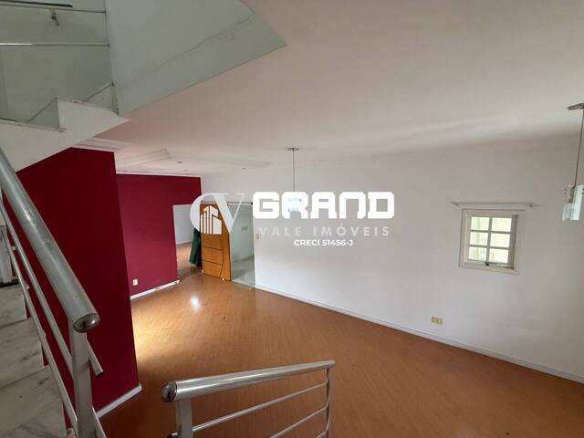 Casa para Venda em São José dos Campos - 2