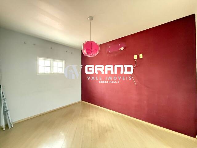 Casa para Venda em São José dos Campos - 5