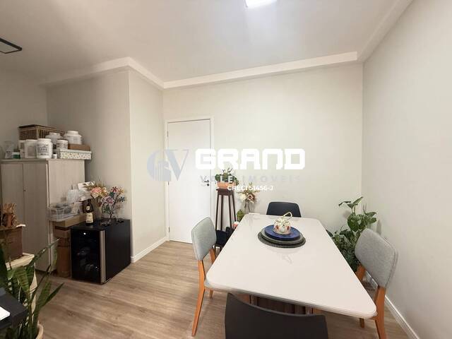 Apartamento para Venda em São José dos Campos - 2