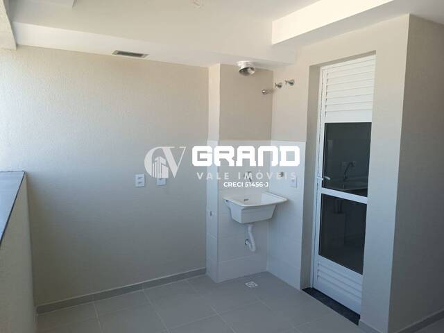 Apartamento para Venda em São José dos Campos - 3
