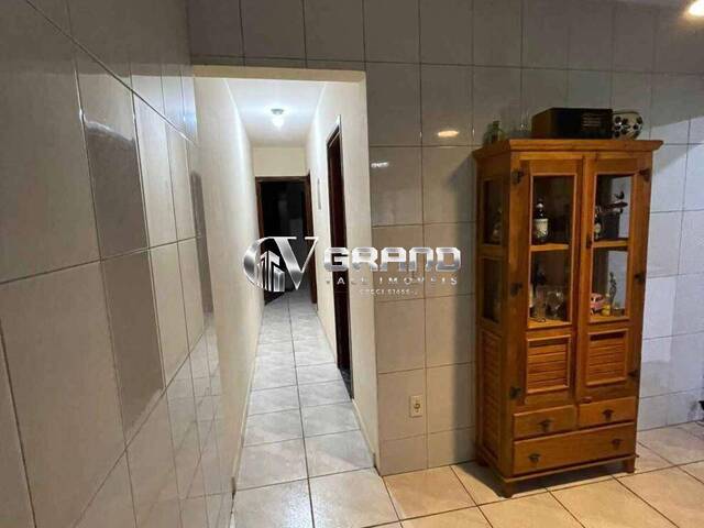 Casa para Venda em São José dos Campos - 5
