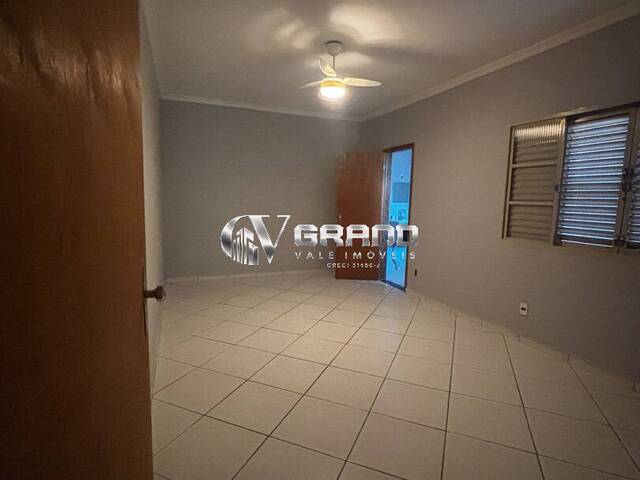 #CA0415 - Casa para Venda em São José dos Campos - SP - 3