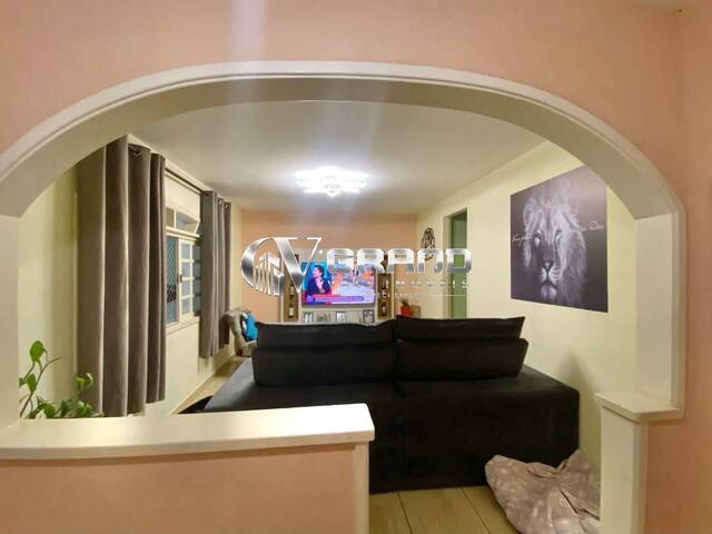 Casa para Venda em São José dos Campos - 4