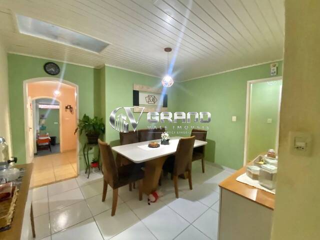 Casa para Venda em São José dos Campos - 5