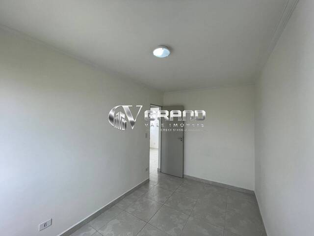 Apartamento para Venda em São José dos Campos - 4