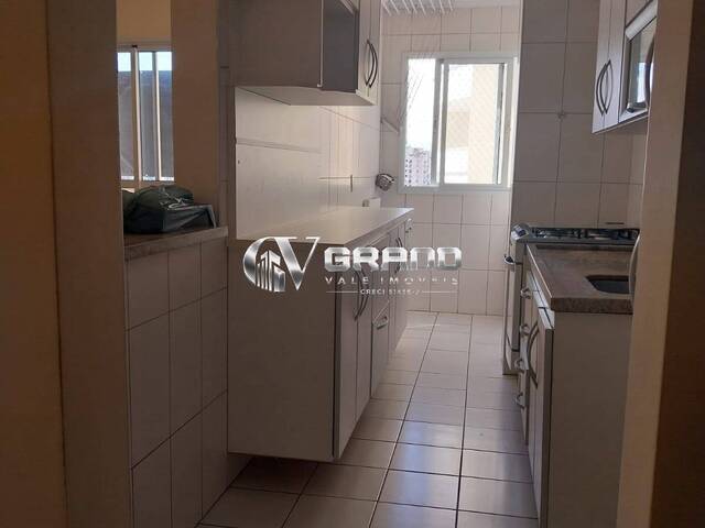 Apartamento para Venda em São José dos Campos - 4