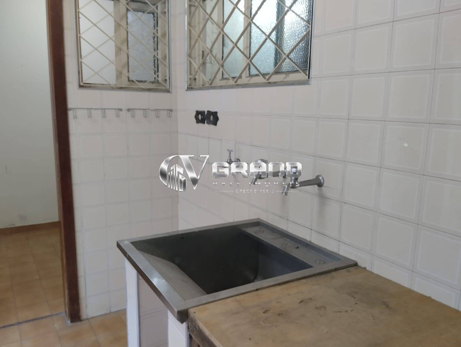 Casa, 6 quartos, 320 m² - Foto 31
