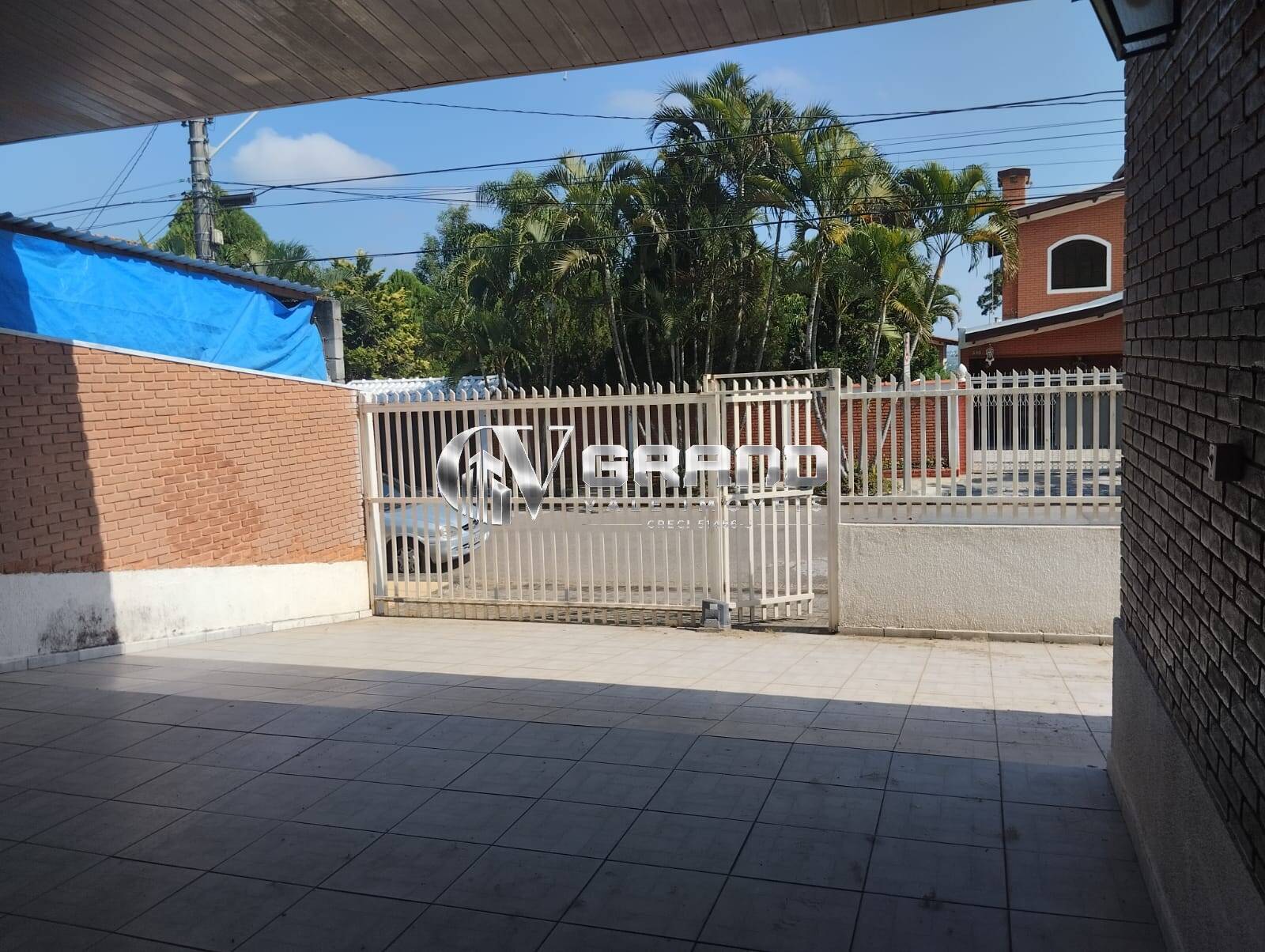 Casa, 6 quartos, 320 m² - Foto 5