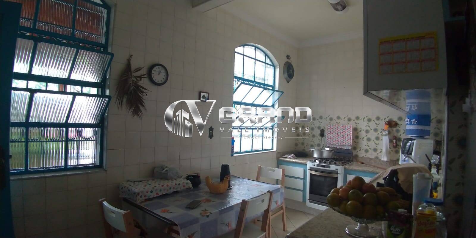 Casa, 3 quartos, 270 m² - Foto 9