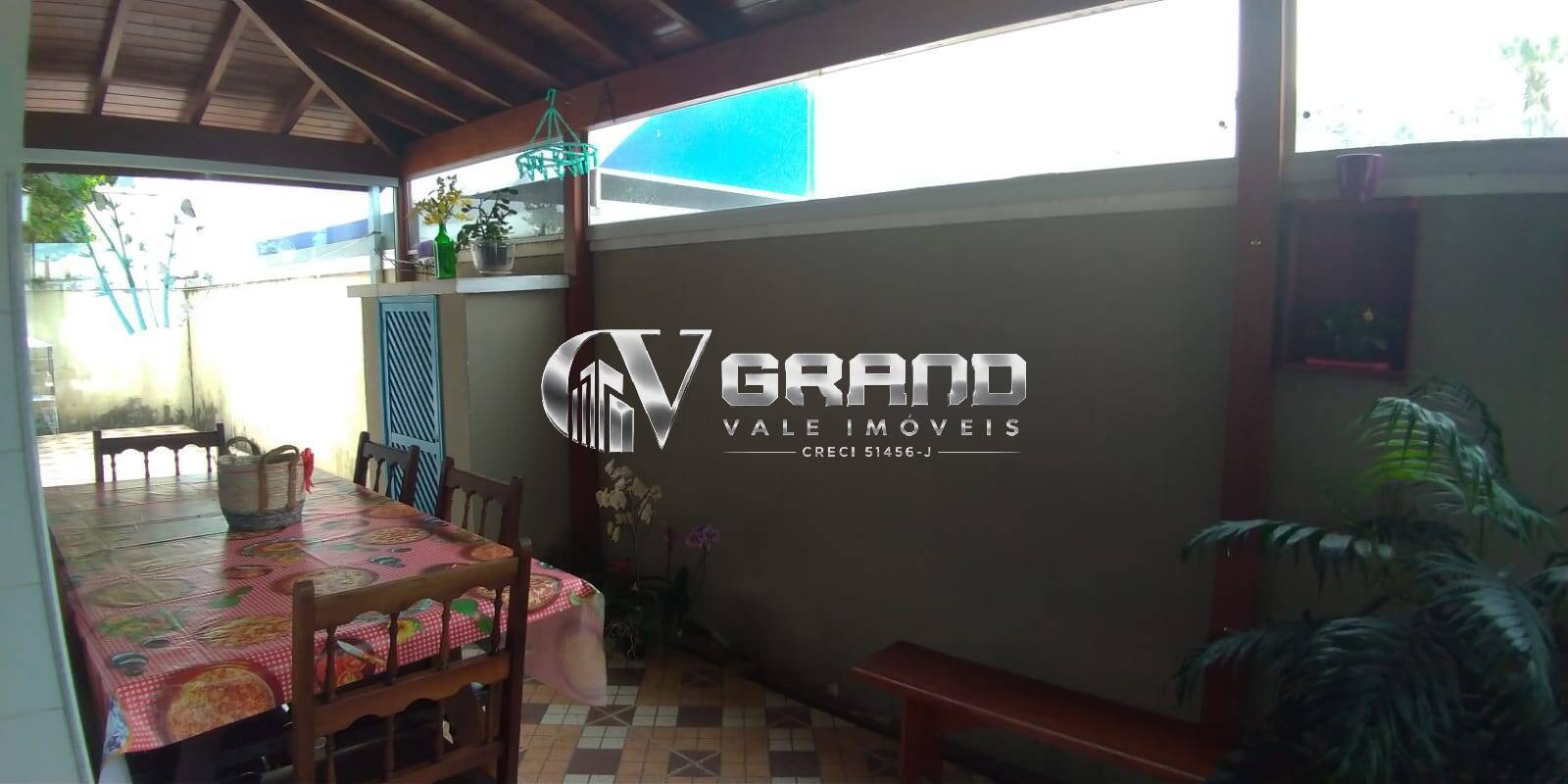 Casa, 3 quartos, 270 m² - Foto 35