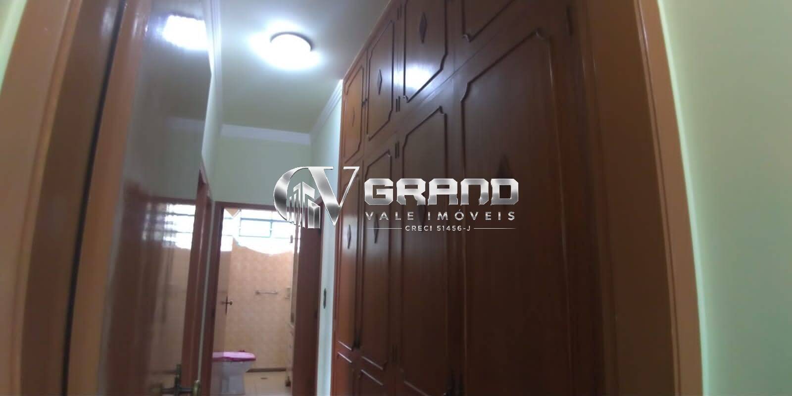 Casa, 3 quartos, 270 m² - Foto 15